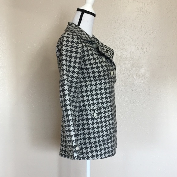 SOLD - Picture 3 of 8